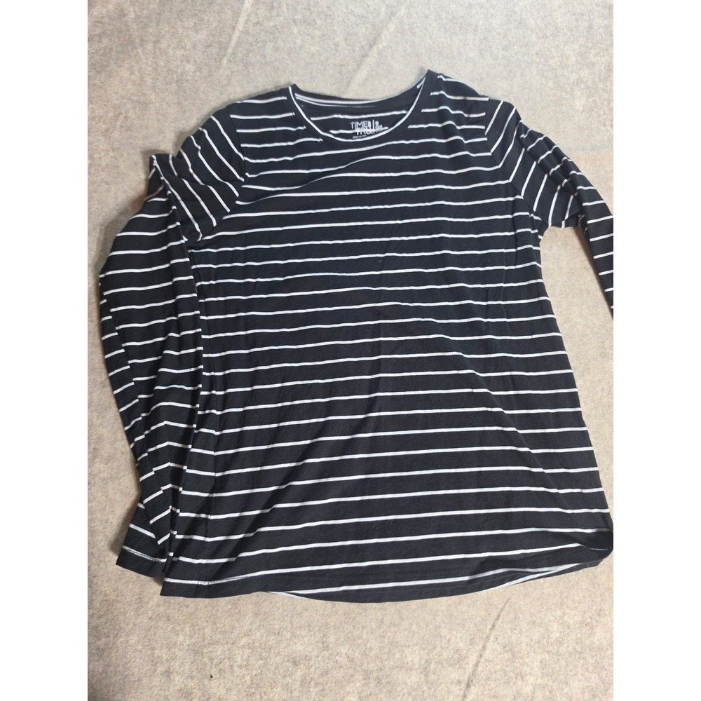 Time and Tru Womens Small Black White Striped Long Sleeve Crew Neck T-Shirt